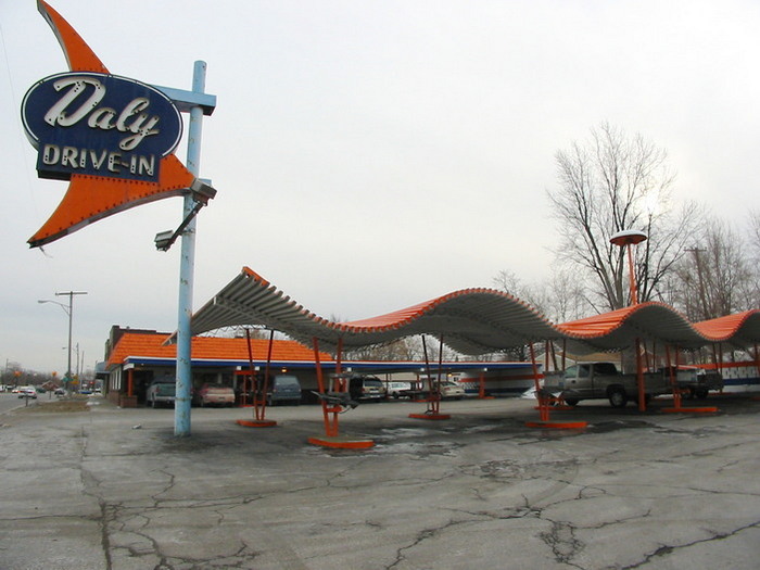 Daly Drive-In - Inkster Location (newer photo)